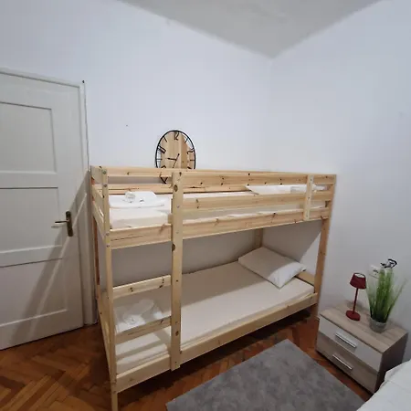 Deluxe Splatin Quarto em Acomodações Particulares